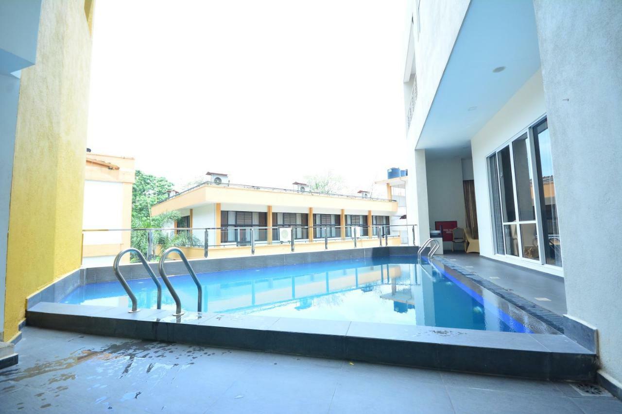Kethumathee Hotel & Banquet Ratnapura Exterior photo